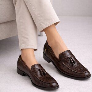 Etienne Aigner Gotham Burgundy Embossed Tassel Loafers Women’s 7.5M